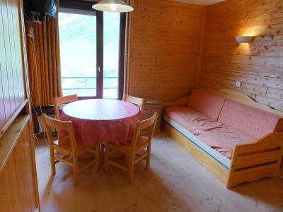 Ski verhuur Appartement 1 kamers 3 personen (23) - Les Moutières B1 et B2 - Tignes - Woonkamer