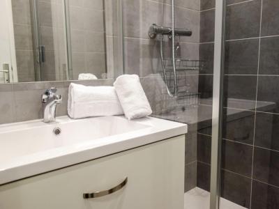 Skiverleih 2-Zimmer-Appartment für 4 Personen (9) - Les Olympiques - Tignes - Badezimmer