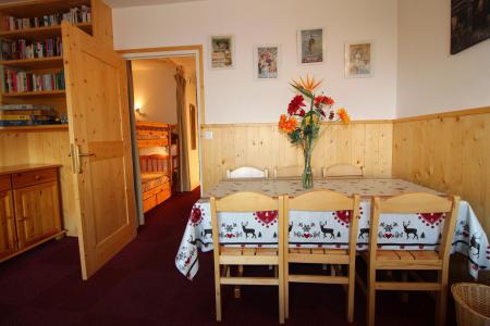 Rent in ski resort 2 room apartment sleeping corner 6 people (521CL) - Résidence Bec Rouge - Tignes - Living room