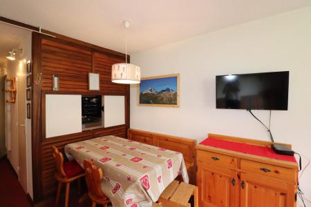 Rent in ski resort Studio sleeping corner 4 people (65) - Résidence Borsat - Tignes - Living room