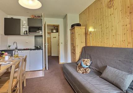 Rent in ski resort Studio cabin 4 people (006) - Résidence Divaria - Tignes - Living room