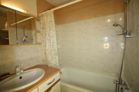 Rent in ski resort Studio sleeping corner 4 people (075CL) - Résidence Home Club 1 - Tignes