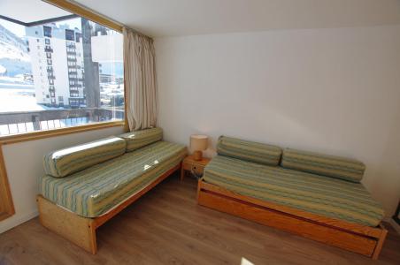 Rent in ski resort Studio sleeping corner 4 people (198CL) - Résidence Home Club 2 - Tignes - Living room