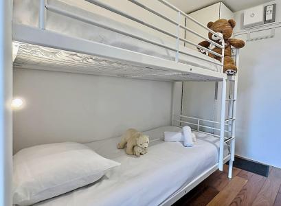 Rent in ski resort Studio sleeping corner 4 people (052R) - Résidence Home Club - Tignes - Bedroom