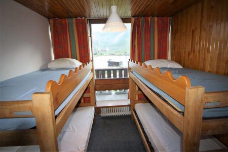 Rent in ski resort 3 room duplex apartment 8 people (A7CL) - Résidence le Prémou - Tignes - Bunk beds