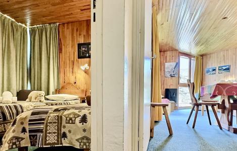 Rent in ski resort 2 room apartment 4 people (004) - Résidence le Savoy - Tignes