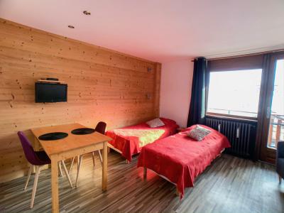 Rent in ski resort Studio 2 people (206) - Résidence Les Chaudes Almes - Tignes - Living room