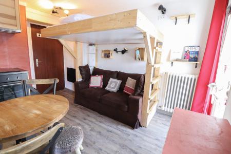 Rent in ski resort Studio 2 people (23) - Résidence les Glaciers - Tignes - Living room