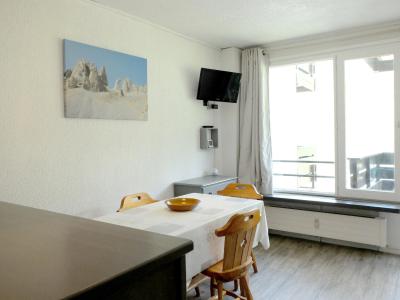 Rent in ski resort Studio sleeping corner 4 people (85) - Résidence les Moutières B1 - Tignes - Living room