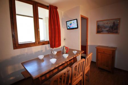 Skiverleih 2-Zimmer-Holzhütte für 6 Personen (111CL) - Résidence Rond Point des Pistes - Tignes - Tisch