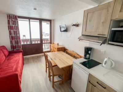 Ski verhuur Studio bergnis 4 personen (136) - Résidence Rond Point des Pistes B - Tignes - Woonkamer