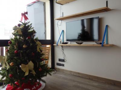 Rent in ski resort 3 room apartment 4 people (1) - Super Tignes - Tignes - Living room