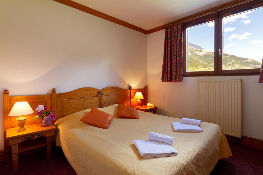 Аренда на лыжном курорте Hôtel Club MMV le Val Cenis - Val Cenis - Двухспальная кровать