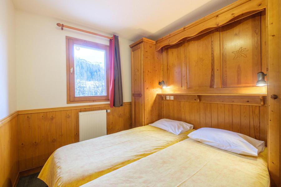 Rent in ski resort Les Balcons de Val Cenis le Haut - Val Cenis - Bedroom