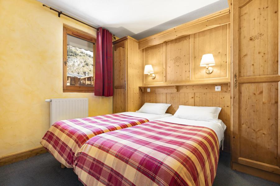 Rent in ski resort Les Balcons de Val Cenis Village - Val Cenis - Bedroom