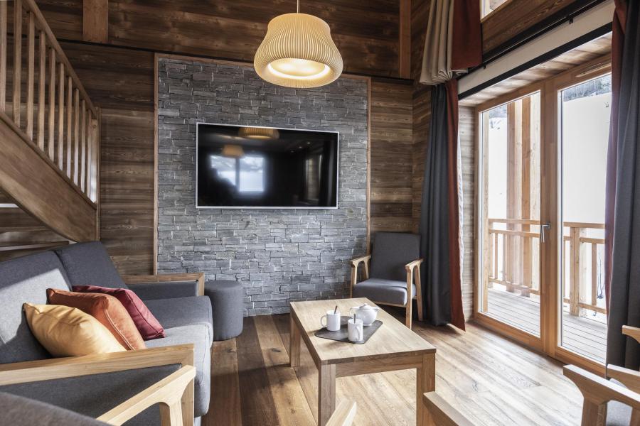 Rent in ski resort 8 room duplex apartment 16 people (superior) - Les Balcons Platinium Val Cenis - Val Cenis - Settee