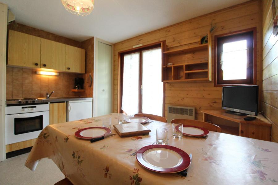 Location au ski Appartement 2 pièces 4 personnes (124) - Résidence Chevallier - Val Cenis - Salle à manger