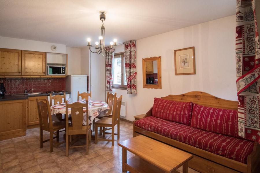 Rent in ski resort 3 room apartment 6 people (A63) - Résidence le Bonheur des Pistes - Val Cenis - Kitchen