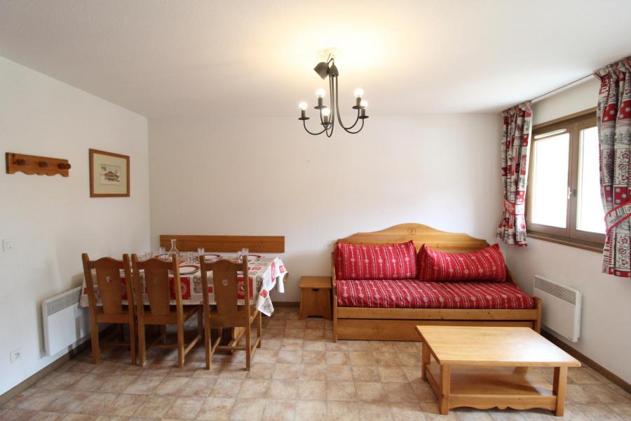 Rent in ski resort 3 room apartment 6 people (B24) - Résidence le Bonheur des Pistes - Val Cenis - Living room