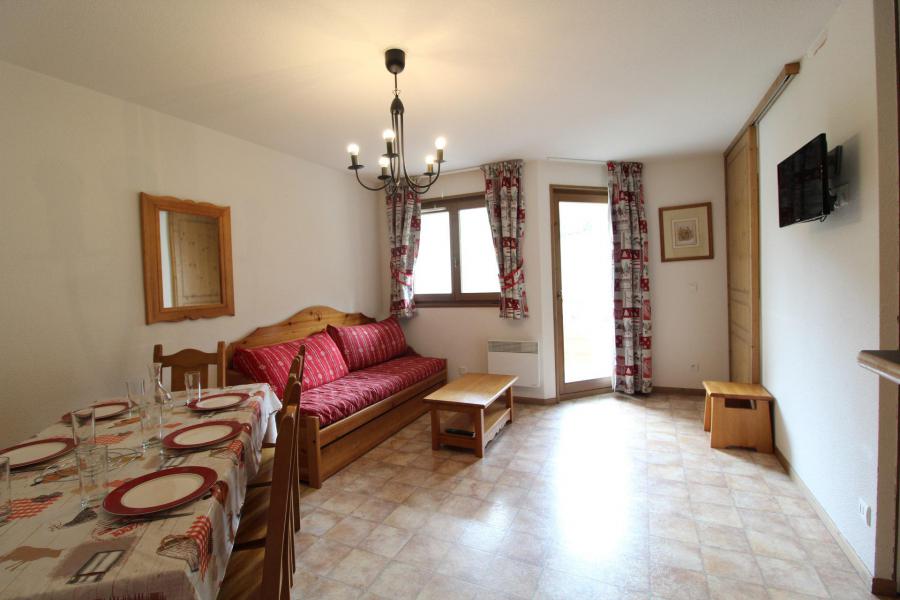 Rent in ski resort 3 room apartment 6 people (B27) - Résidence le Bonheur des Pistes - Val Cenis - Living room