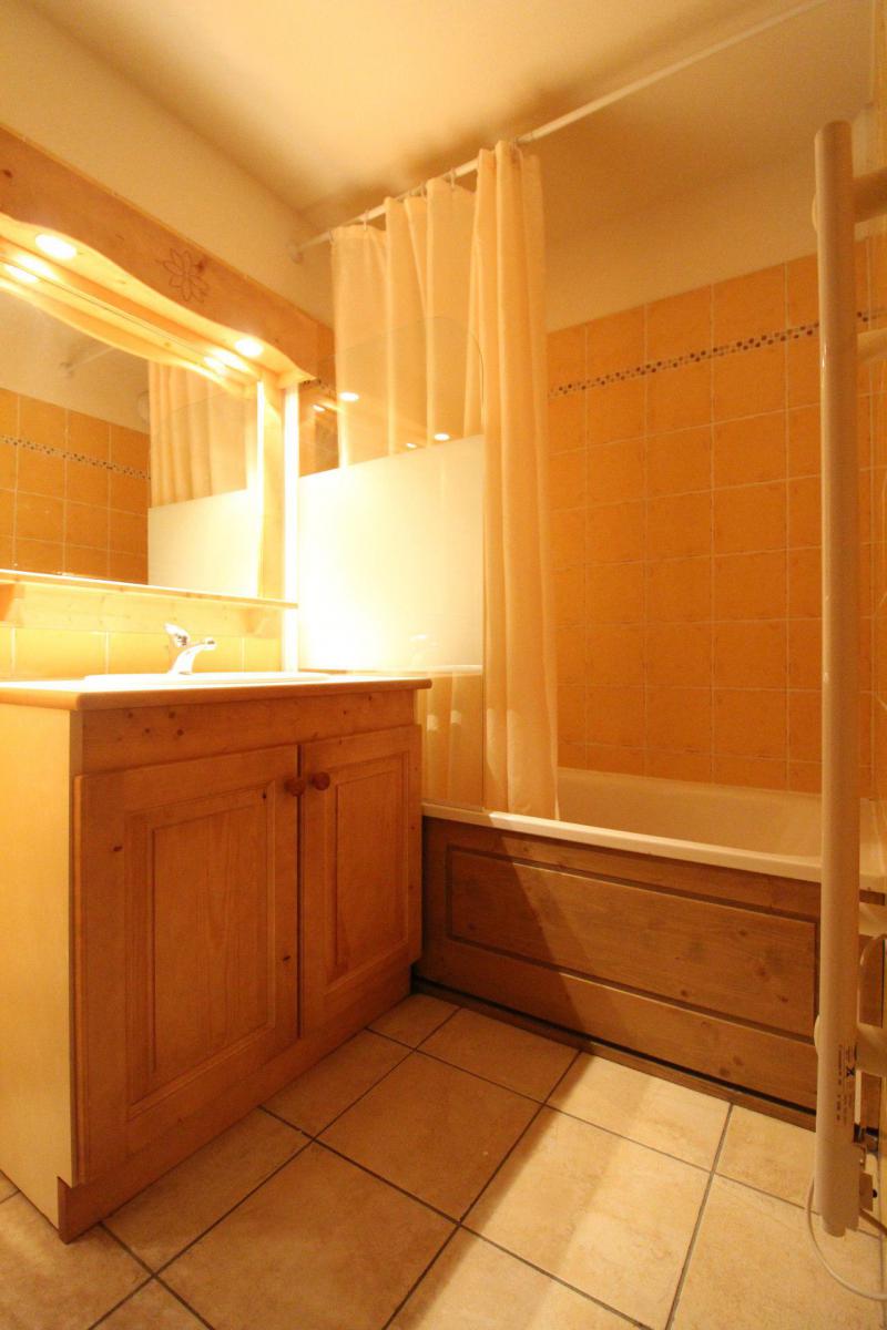 Ski verhuur Appartement 3 kamers 6 personen (B36) - Résidence le Bonheur des Pistes - Val Cenis - Badkamer