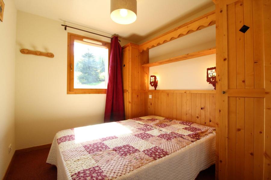 Rent in ski resort 3 room apartment 6 people (E222) - Résidence les Alpages - Val Cenis - Bedroom