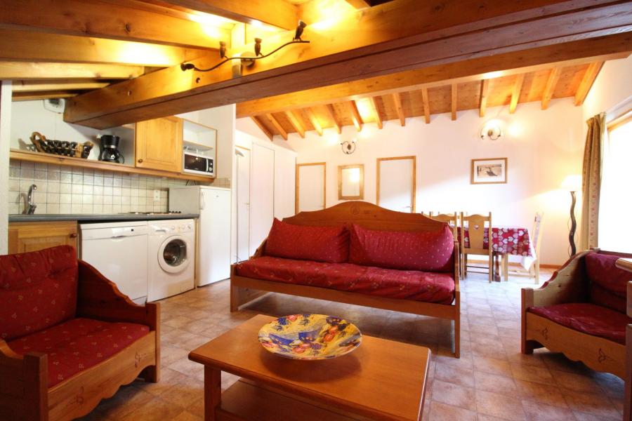 Rent in ski resort 3 room apartment 7 people (28) - Résidence les Essarts - Val Cenis - Living room