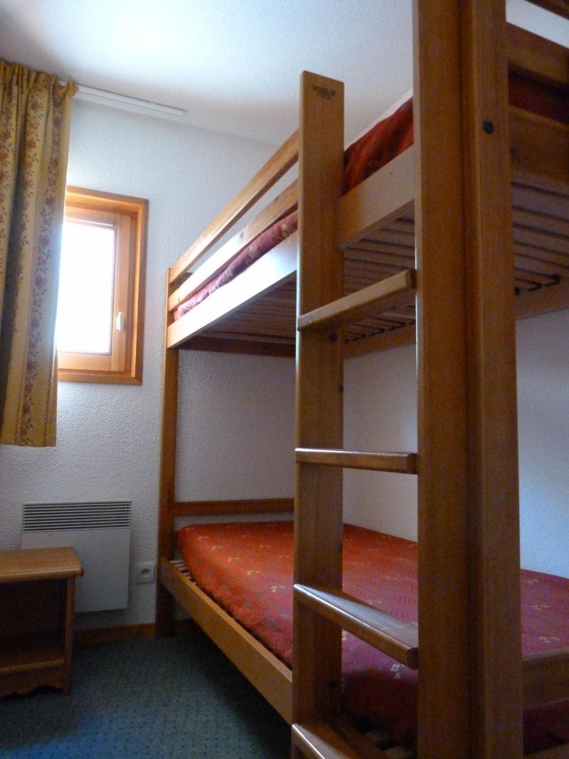 Skiverleih 3-Zimmer-Appartment für 6 Personen (11) - Résidence les Essarts - Val Cenis - Offener Schlafbereich