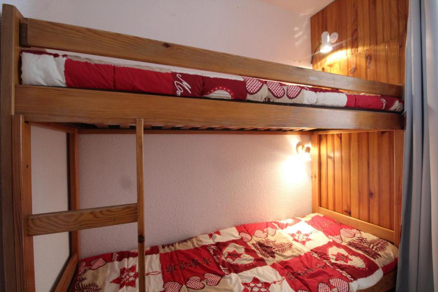 Rent in ski resort Studio sleeping corner 4 people (021) - Résidence Triade - Val Cenis - Bunk beds