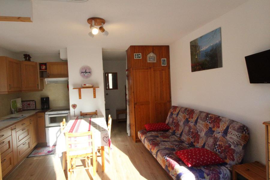 Rent in ski resort Studio sleeping corner 4 people (021) - Résidence Triade - Val Cenis - Living room