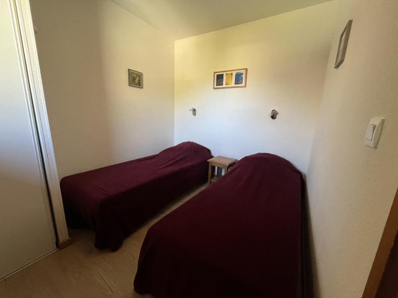 Skiverleih 3-Zimmer-Appartment für 6 Personen (VALA11) - Résidence Valmonts - Val Cenis - Schlafzimmer