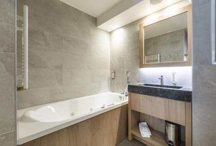 Skiverleih 6 Zimmer Appartement für 10-12 Personen - Les Balcons Platinium Val Cenis - Val Cenis - Badewanne mit Whirlpoolfunktion