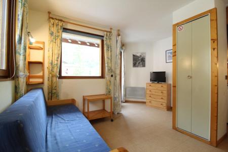 Rent in ski resort 2 room apartment 4 people (014) - Résidence Burel - Val Cenis - Living room