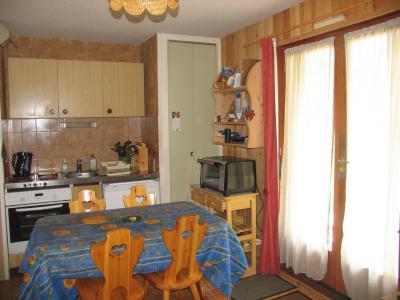 Rent in ski resort Studio sleeping corner 4 people (123) - Résidence Chevallier - Val Cenis - Kitchen