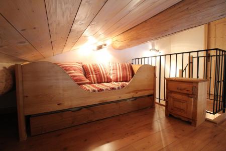 Location au ski Appartement 4 pièces mezzanine 10 personnes - Résidence Jorcin Lanslebourg - Val Cenis - Cabine mansardée