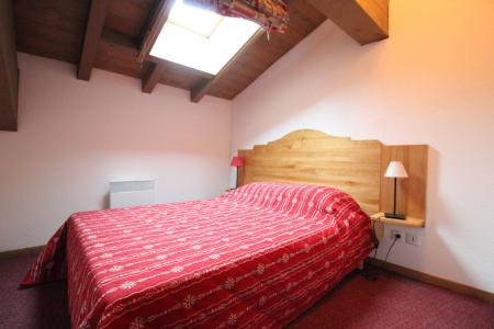 Rent in ski resort 2 room apartment 4 people (B51) - Résidence le Bonheur des Pistes - Val Cenis - Bedroom