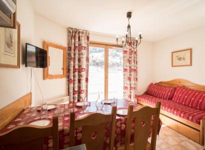Rent in ski resort 3 room apartment 5 people (B11) - Résidence le Bonheur des Pistes - Val Cenis - Living room