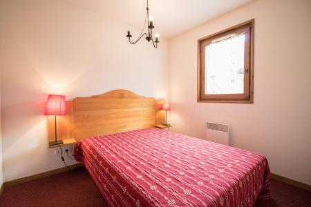 Rent in ski resort 3 room apartment 6 people (A70) - Résidence le Bonheur des Pistes - Val Cenis - Bedroom