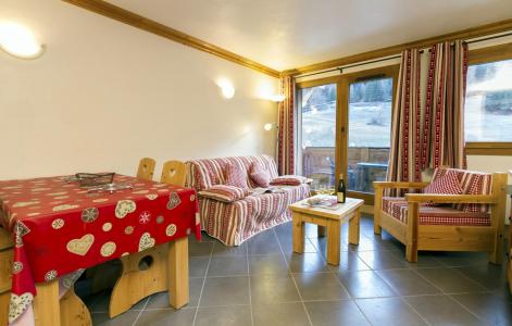 Rent in ski resort 3 room apartment 4-6 people - Résidence le Critérium - Val Cenis - Living room