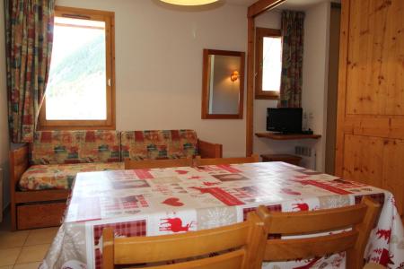 Ski verhuur Appartement 2 kamers 4 personen (B18) - Résidence le Petit Mont Cenis - Val Cenis - Woonkamer