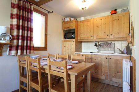 Rent in ski resort 3 room apartment 6 people (B003) - Résidence les Alpages - Val Cenis - Kitchen