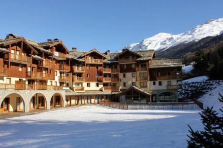Skiverleih Résidence les Alpages - Val Cenis - Draußen im Winter