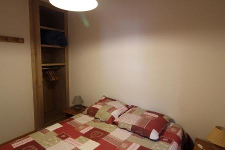Skiverleih 3-Zimmer-Appartment für 5 Personen (10) - Résidence les Essarts - Val Cenis - Schlafzimmer