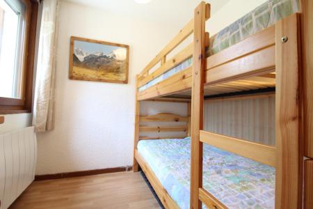 Rent in ski resort 2 room duplex apartment 6 people (241) - Résidence les Hauts de Val Cenis - Val Cenis - Bedroom