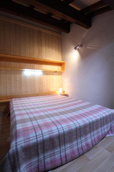 Rent in ski resort Studio mezzanine 5 people (221) - Résidence les Hauts de Val Cenis - Val Cenis - Bedroom