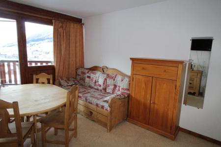 Rent in ski resort Studio sleeping corner 3 people (010) - Résidence Prés du Bois - Val Cenis - Living room