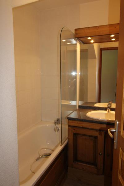 Rent in ski resort 2 room apartment 4 people (VALD22) - Résidence Valmonts - Val Cenis - Bathroom