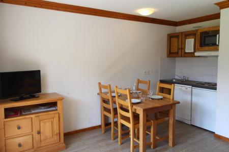 Rent in ski resort 2 room apartment 4 people (VALD22) - Résidence Valmonts - Val Cenis - Kitchen