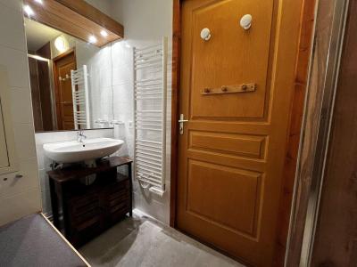 Rent in ski resort 3 room apartment 6 people (B32) - Résidence Valmonts - Val Cenis - Apartment