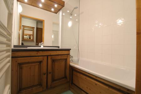 Rent in ski resort 3 room apartment 6 people (VALA11) - Résidence Valmonts - Val Cenis